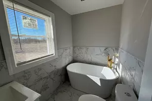 38W715 Huntley Rd, West Dundee, IL 60118 - Photo 15