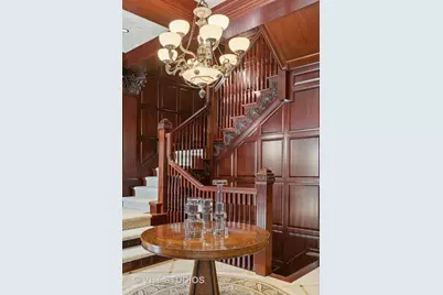 915 N Dearborn Street, Chicago, IL 60610 - Photo 7
