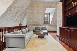 915 N Dearborn St, Chicago, IL 60610 - Photo 55