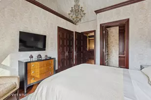 915 N Dearborn St, Chicago, IL 60610 - Photo 53