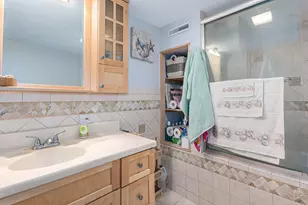7901 W 93rd St, Hickory Hills, IL 60457 - Photo 7