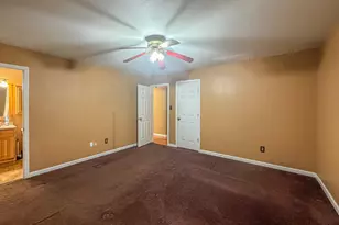 3750 E Lake Shore Dr, Decatur, IL 62521 - Photo 21