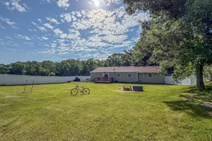 3750 E Lake Shore Dr, Decatur, IL 62521 - Photo 37