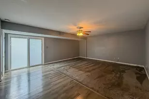 3750 E Lake Shore Dr, Decatur, IL 62521 - Photo 13