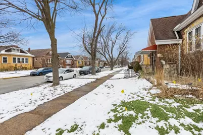 1647 Clinton Avenue, Berwyn, IL 60402 - Photo 5