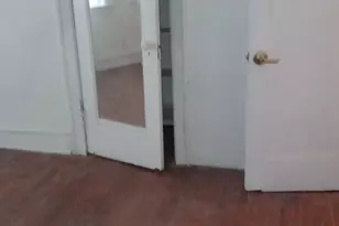 2334 E 68th St, Chicago, IL 60649 - Photo 9