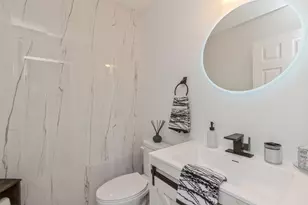 222 Wellington Cir, Gurnee, IL 60031 - Photo 7