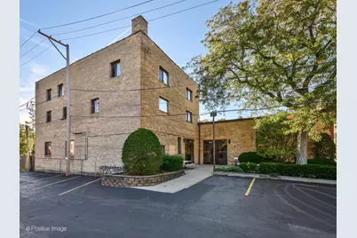 660 La Salle Place, Highland Park, IL 60035 - Photo 3