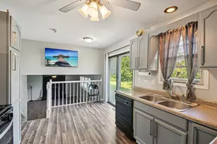 6260 Sunflower Dr, Matteson, IL 60443 - Photo 11