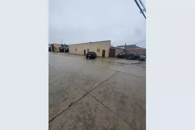 7055 W Higgins Avenue, Chicago, IL 60656 - Photo 19