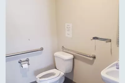 7055 W Higgins Avenue, Chicago, IL 60656 - Photo 11