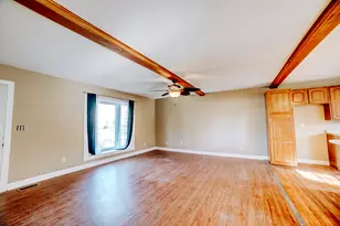 [Address not provided], Watseka, IL 60970 - Photo 9