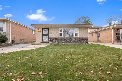 510 Bensley Avenue, Calumet City, IL 60409 - Photo 1