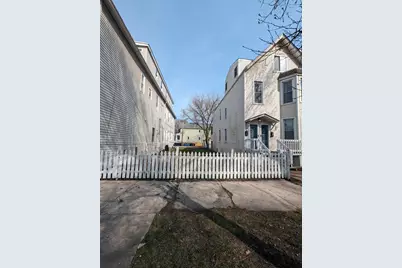3057 N Leavitt Street, Chicago, IL 60618 - Photo 1