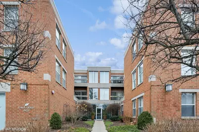 1925 Lake Avenue #107, Wilmette, IL 60091 - Photo 1