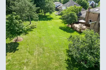 11516 Burr Oak Lane, Burr Ridge, IL 60527 - Photo 47