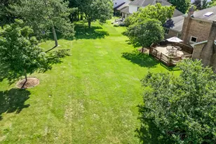 11516 Burr Oak Ln, Burr Ridge, IL 60527 - Photo 47