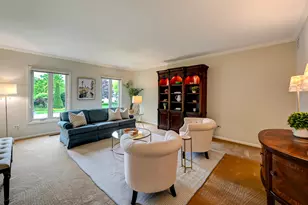 11516 Burr Oak Ln, Burr Ridge, IL 60527 - Photo 5