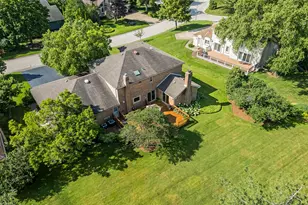 11516 Burr Oak Ln, Burr Ridge, IL 60527 - Photo 53