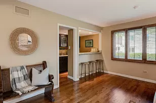 11516 Burr Oak Ln, Burr Ridge, IL 60527 - Photo 17