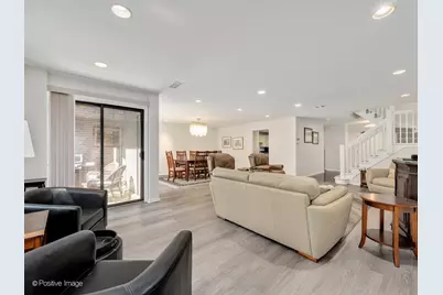 1409 Burr Oak Road #112A, Hinsdale, IL 60521 - Photo 5