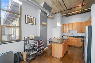 [Address not provided], Chicago, IL 60654 - Photo 3