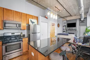 [Address not provided], Chicago, IL 60654 - Photo 7