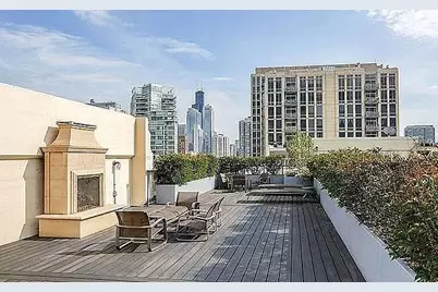 [Address not provided], Chicago, IL 60654 - Photo 15