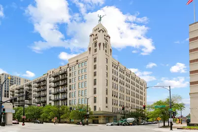 [Address not provided], Chicago, IL 60654 - Photo 1