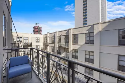 [Address not provided], Chicago, IL 60654 - Photo 13