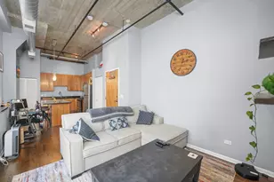 [Address not provided], Chicago, IL 60654 - Photo 5