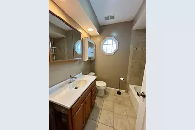 16613 Wedgewood Avenue, Markham, IL 60428 - Photo 9