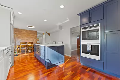 4013 Radcliffe Drive, Northbrook, IL 60062 - Photo 13