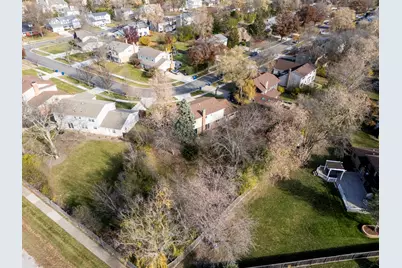 4013 Radcliffe Drive, Northbrook, IL 60062 - Photo 37