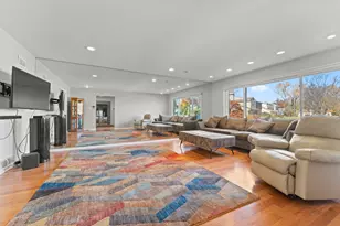 4013 Radcliffe Dr, Northbrook, IL 60062 - Photo 5