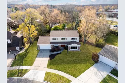 4013 Radcliffe Drive, Northbrook, IL 60062 - Photo 33