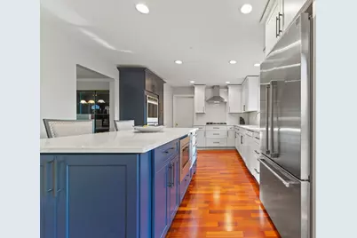 4013 Radcliffe Drive, Northbrook, IL 60062 - Photo 11