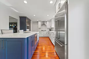 4013 Radcliffe Dr, Northbrook, IL 60062 - Photo 11