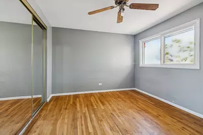 [Address not provided], Streamwood, IL 60107 - Photo 13