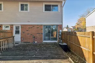 [Address not provided], Streamwood, IL 60107 - Photo 19