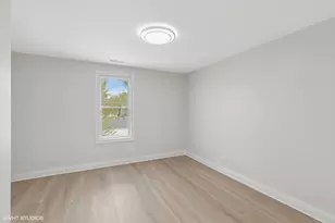 81 W 15th St, Chicago Heights, IL 60411 - Photo 13