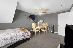 3706 Ruby St, Schiller Park, IL 60176 - Photo 11