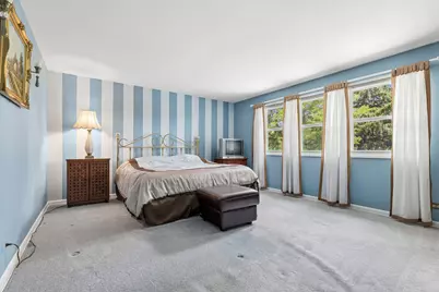 1016 W Brittany Drive, Arlington Heights, IL 60004 - Photo 15