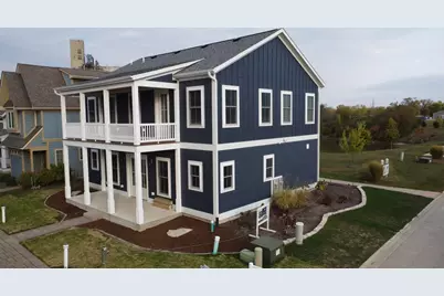 13 Great Loop West Drive, Ottawa, IL 60350 - Photo 1