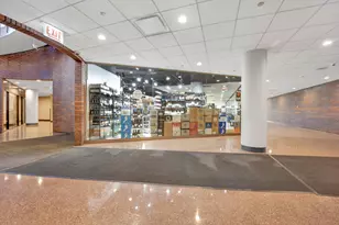 155 N Harbor Dr, Chicago, IL 60601 - Photo 33