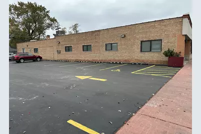 3923 W 95th Street, Evergreen Park, IL 60805 - Photo 3