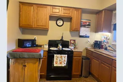 520 W Devlin Street, Spring Valley, IL 61362 - Photo 5