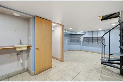 7731 W Farragut Avenue, Chicago, IL 60656 - Photo 29