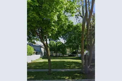 574 E Galena Boulevard, Aurora, IL 60505 - Photo 1