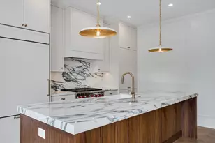 2832 N Racine Ave, Chicago, IL 60657 - Photo 11